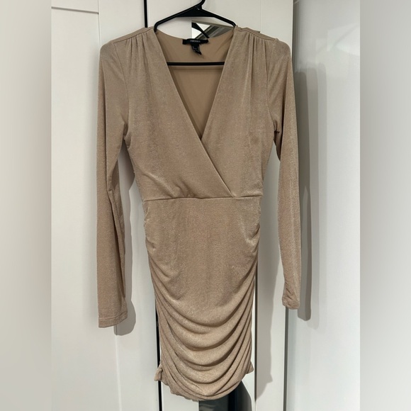 Formal Dress Long-sleeve Beige - Picture 2 of 4